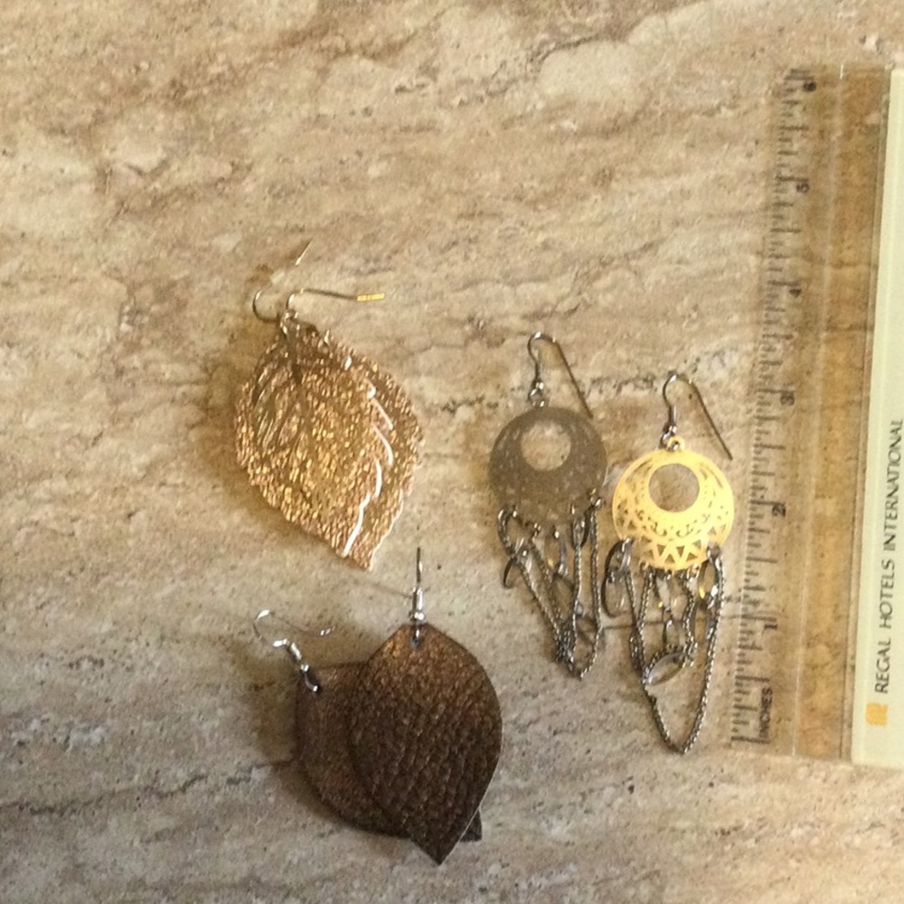 Earrings - Picture 2 of 2